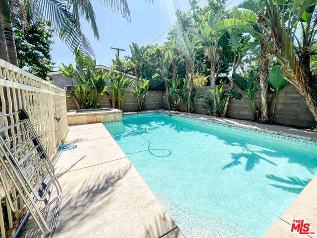 12612 Hatteras Street, Valley Village, CA 91607