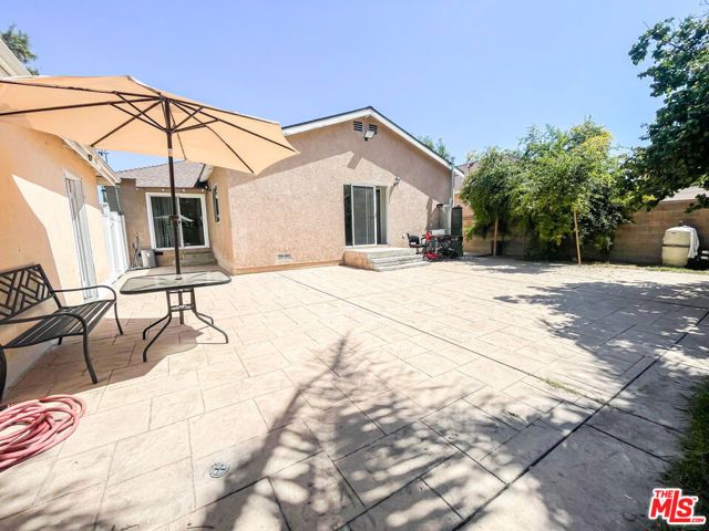 12612 Hatteras Street, Valley Village, CA 91607