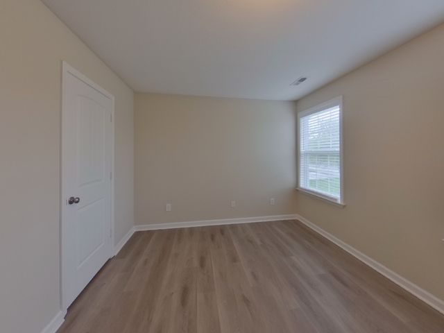 1940 Littleton Ct, Columbia, TN 38401