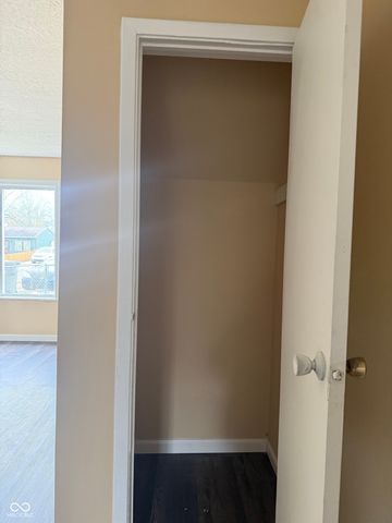 8318 Meadowlark Drive, Indianapolis, IN 46226