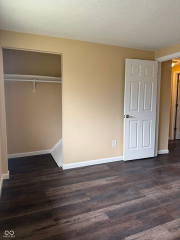 8318 Meadowlark Drive, Indianapolis, IN 46226