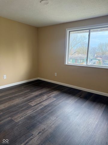 8318 Meadowlark Drive, Indianapolis, IN 46226