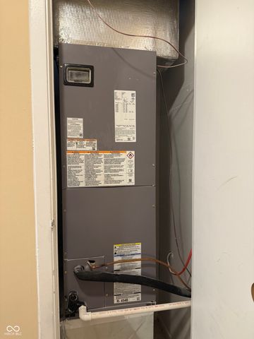 8318 Meadowlark Drive, Indianapolis, IN 46226