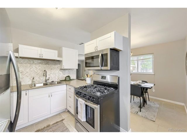 9351 Nagel Dr, Thornton, CO 80229