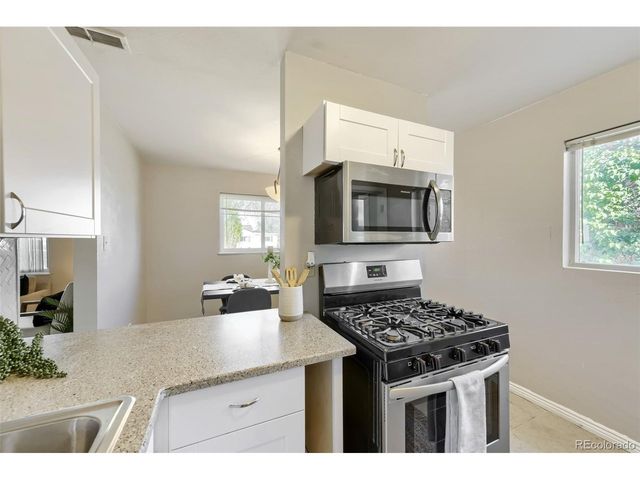 9351 Nagel Dr, Thornton, CO 80229