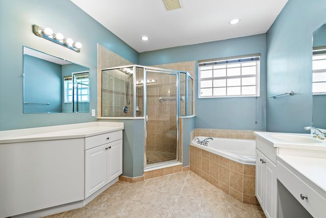 81 Nottingham Place, Boynton Beach, FL 33426