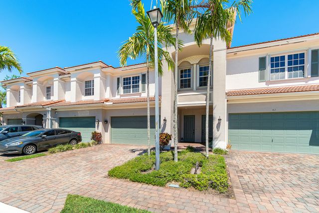 81 Nottingham Place, Boynton Beach, FL 33426