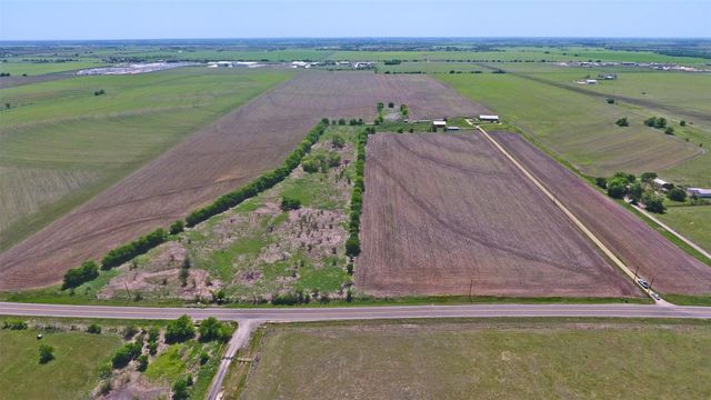 1138 County Road 412 RD, Taylor, TX 76574