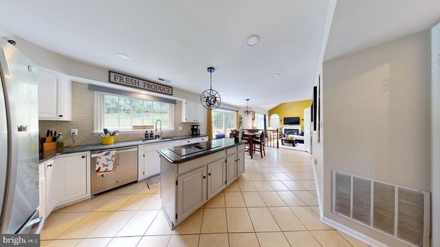 11901 RUSTIC FARM CT, Germantown, MD 20874