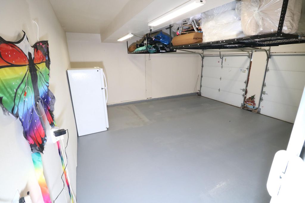 Image 117 of property listing at 11901 RUSTIC FARM CT, Germantown, MD 20874