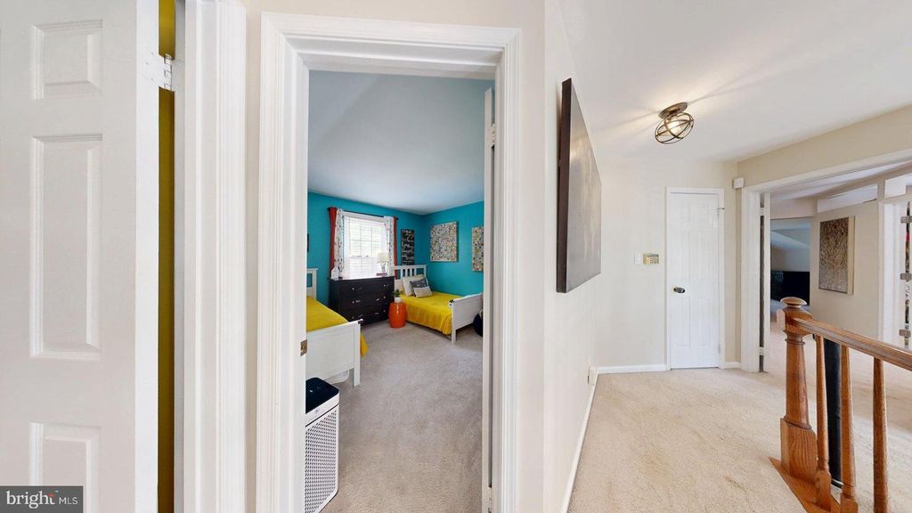 Image 37 of property listing at 11901 RUSTIC FARM CT, Germantown, MD 20874