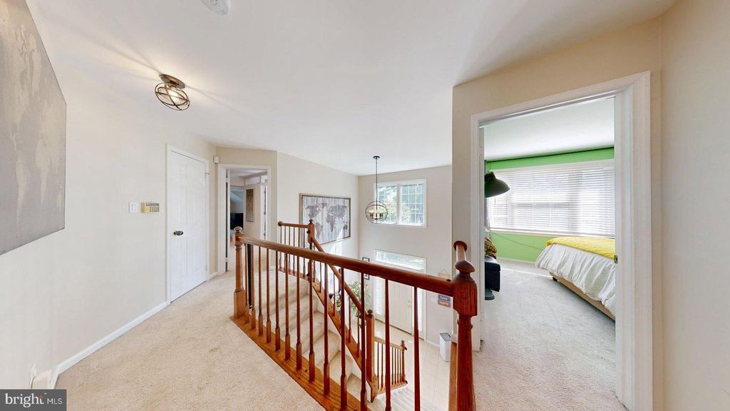 Image 42 of property listing at 11901 RUSTIC FARM CT, Germantown, MD 20874