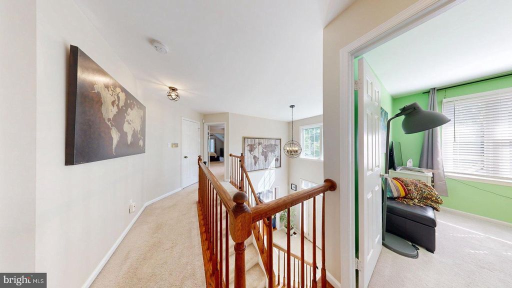 Image 69 of property listing at 11901 RUSTIC FARM CT, Germantown, MD 20874