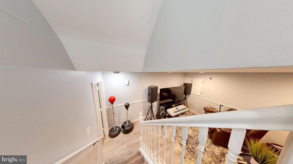 Image 73 of property listing at 11901 RUSTIC FARM CT, Germantown, MD 20874
