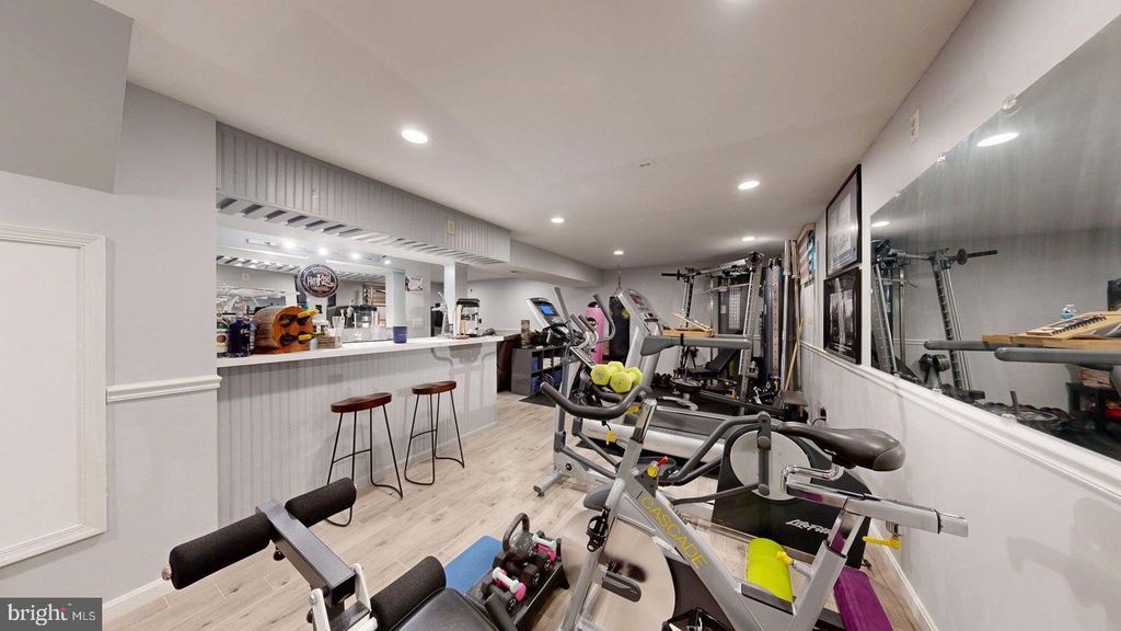 Image 85 of property listing at 11901 RUSTIC FARM CT, Germantown, MD 20874