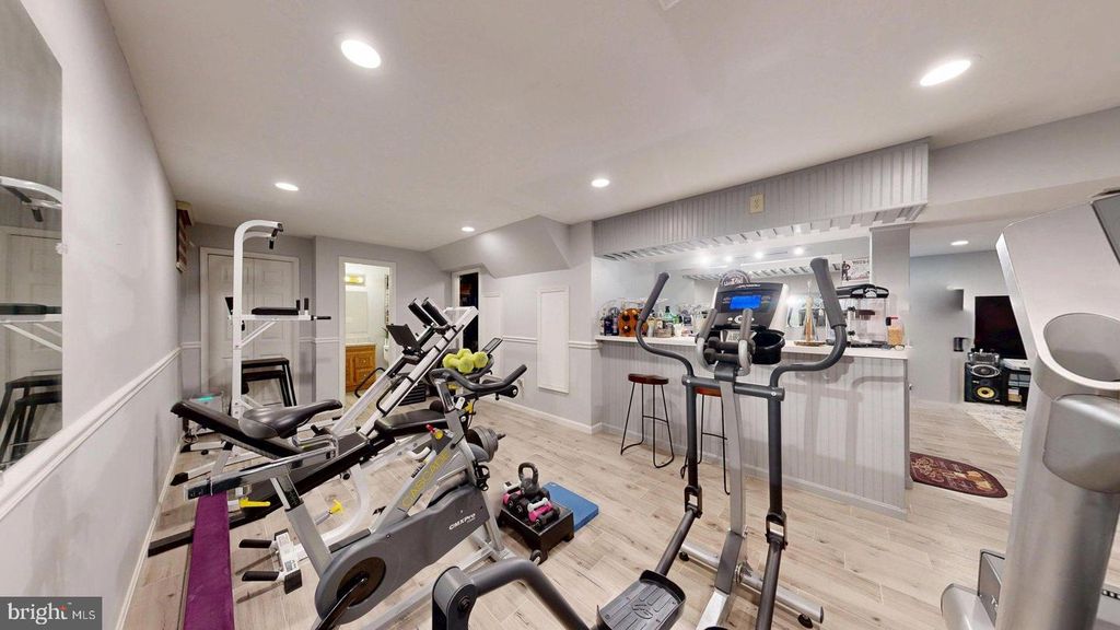 Image 88 of property listing at 11901 RUSTIC FARM CT, Germantown, MD 20874