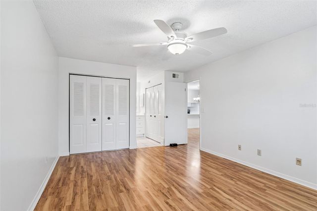 723 83RD AVENUE N 104, St Petersburg, FL 33702