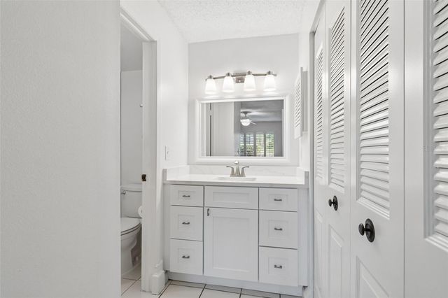 723 83RD AVENUE N 104, St Petersburg, FL 33702