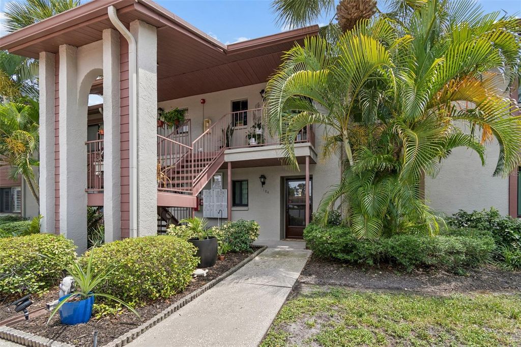 723 83RD AVENUE N 104, St Petersburg, FL 33702