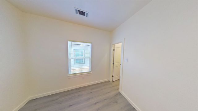1009 Dubois Street, Denison, TX 75020