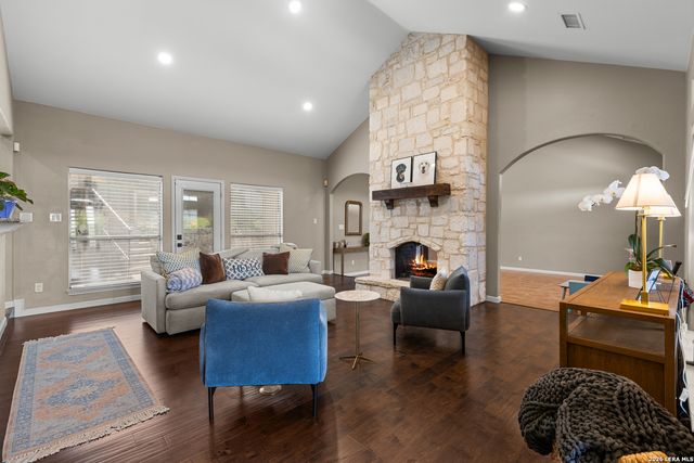 26843 NELSON HL, Boerne, TX 78006