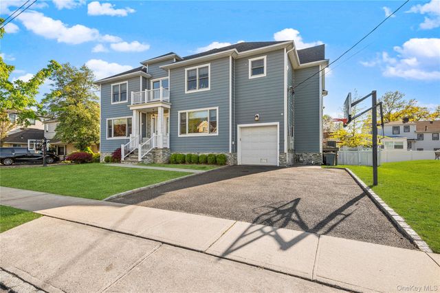 553 Derby Avenue, Woodmere, NY 11598
