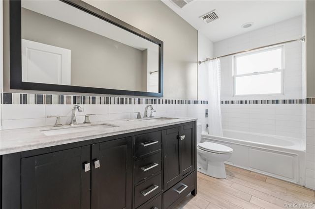 553 Derby Avenue, Woodmere, NY 11598