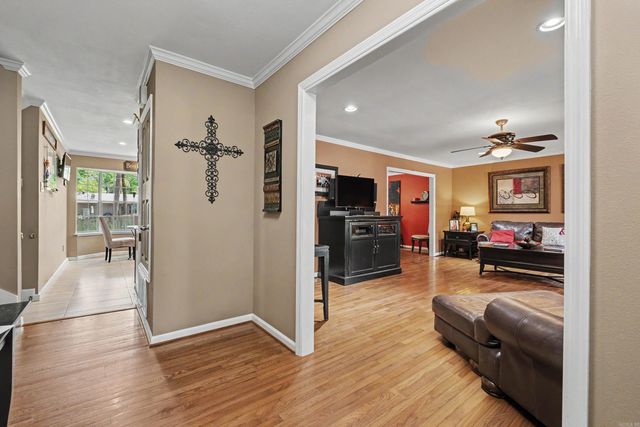 7 Amber Court, Little Rock, AR 72212