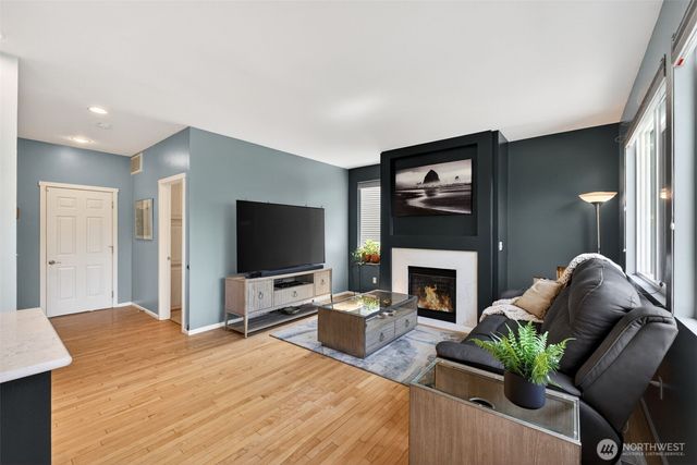 5836 Marshall Place SE, Auburn, WA 98092