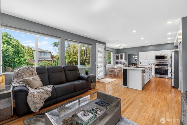 5836 Marshall Place SE, Auburn, WA 98092