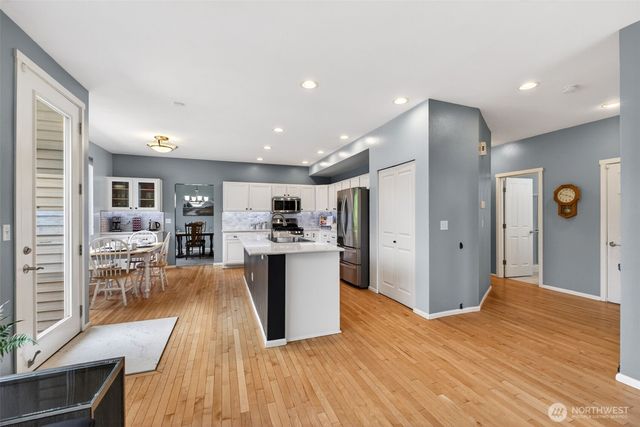 5836 Marshall Place SE, Auburn, WA 98092