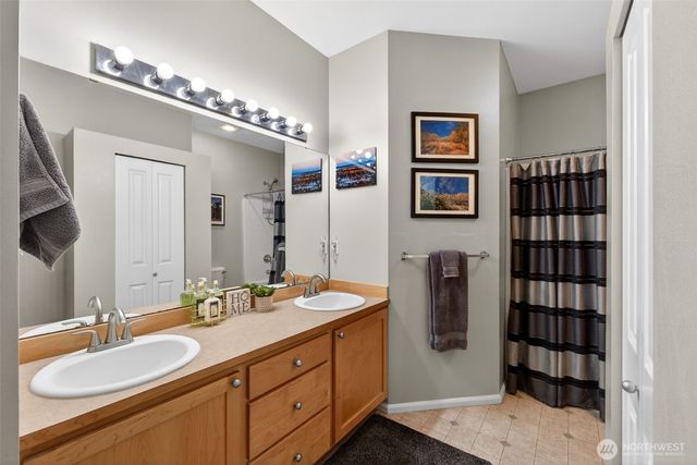 5836 Marshall Place SE, Auburn, WA 98092