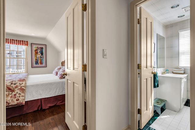 112 Neptune Court, Mantoloking, NJ 08738