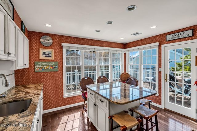 112 Neptune Court, Mantoloking, NJ 08738