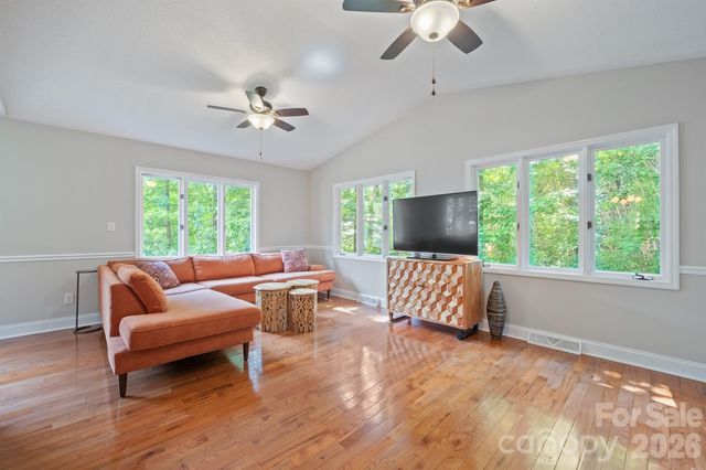 19017 Kailua Circle, Tega Cay, SC 29708