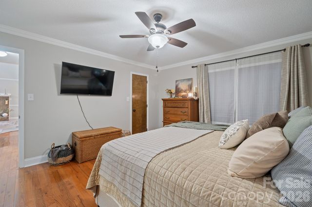 19017 Kailua Circle, Tega Cay, SC 29708