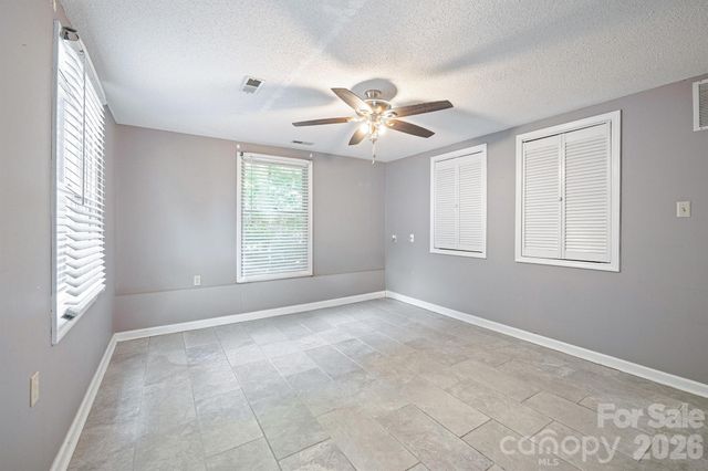 19017 Kailua Circle, Tega Cay, SC 29708
