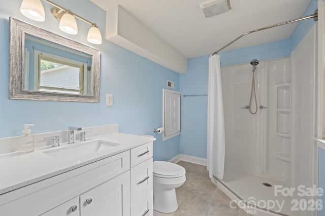 19017 Kailua Circle, Tega Cay, SC 29708