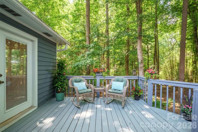 19017 Kailua Circle, Tega Cay, SC 29708