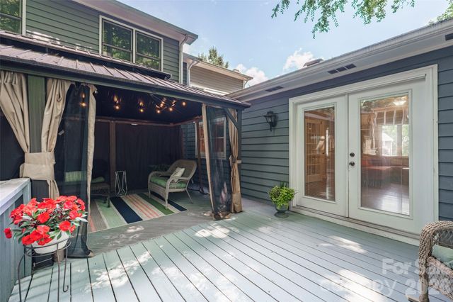 19017 Kailua Circle, Tega Cay, SC 29708