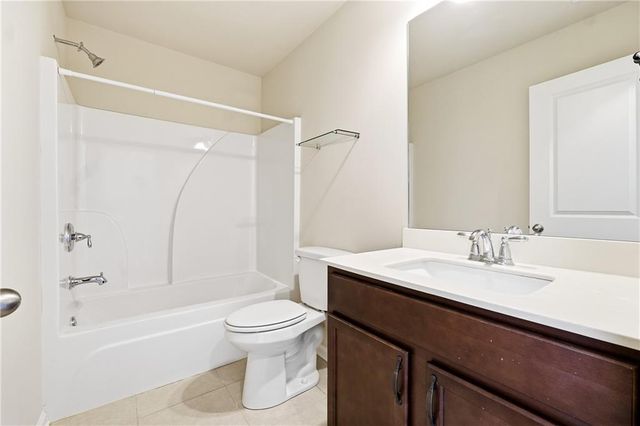 214 Highland Pointe E Circle, Dawsonville, GA 30534