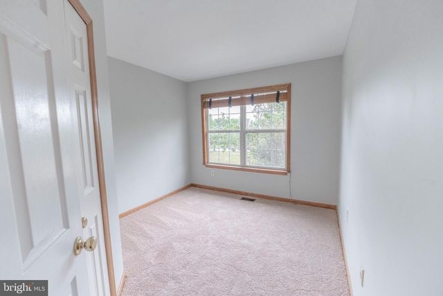 11211-D HERON PL, Waldorf, MD 20603