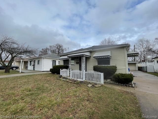6564 N Waverly Street, Dearborn Heights, MI 48127