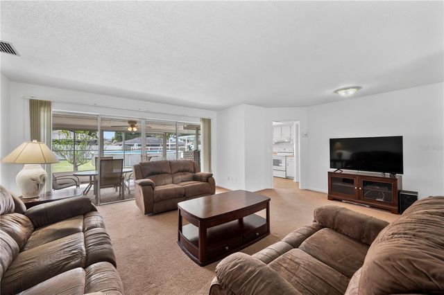 329 OKALOOSA DRIVE, Winter Haven, FL 33884