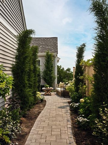 12 Veridian 12, Plymouth, MA 02360