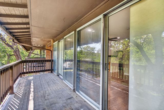 5518 E Lake Drive 90-C, Lisle, IL 60532