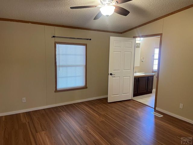 3016 Ridgeview Place, Pueblo, CO 81003
