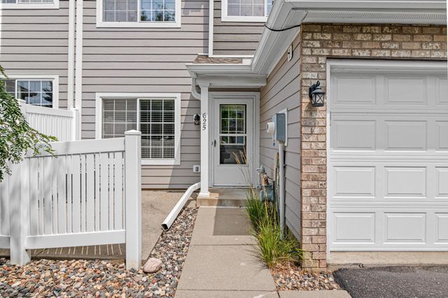 625 Mariner Way 87, Woodbury, MN 55129