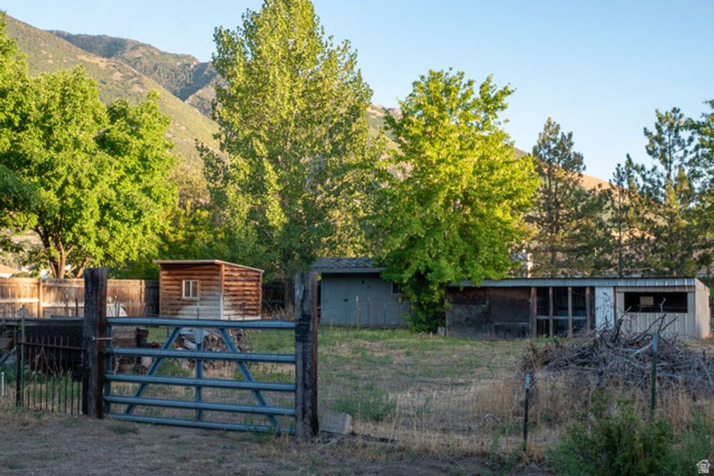 1880 E 11400 ST, Sandy, UT 84092 — photo 3