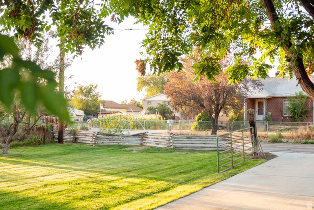 1880 E 11400 ST, Sandy, UT 84092 — photo 5
